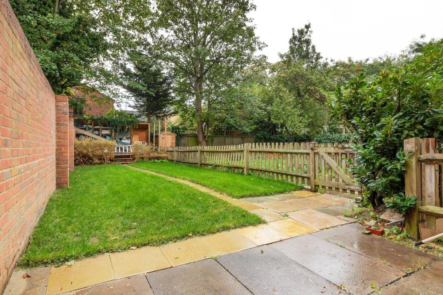 Airy Spacious 1 Bedroom Aprtment With Garden In Brixton London Ngoại thất bức ảnh
