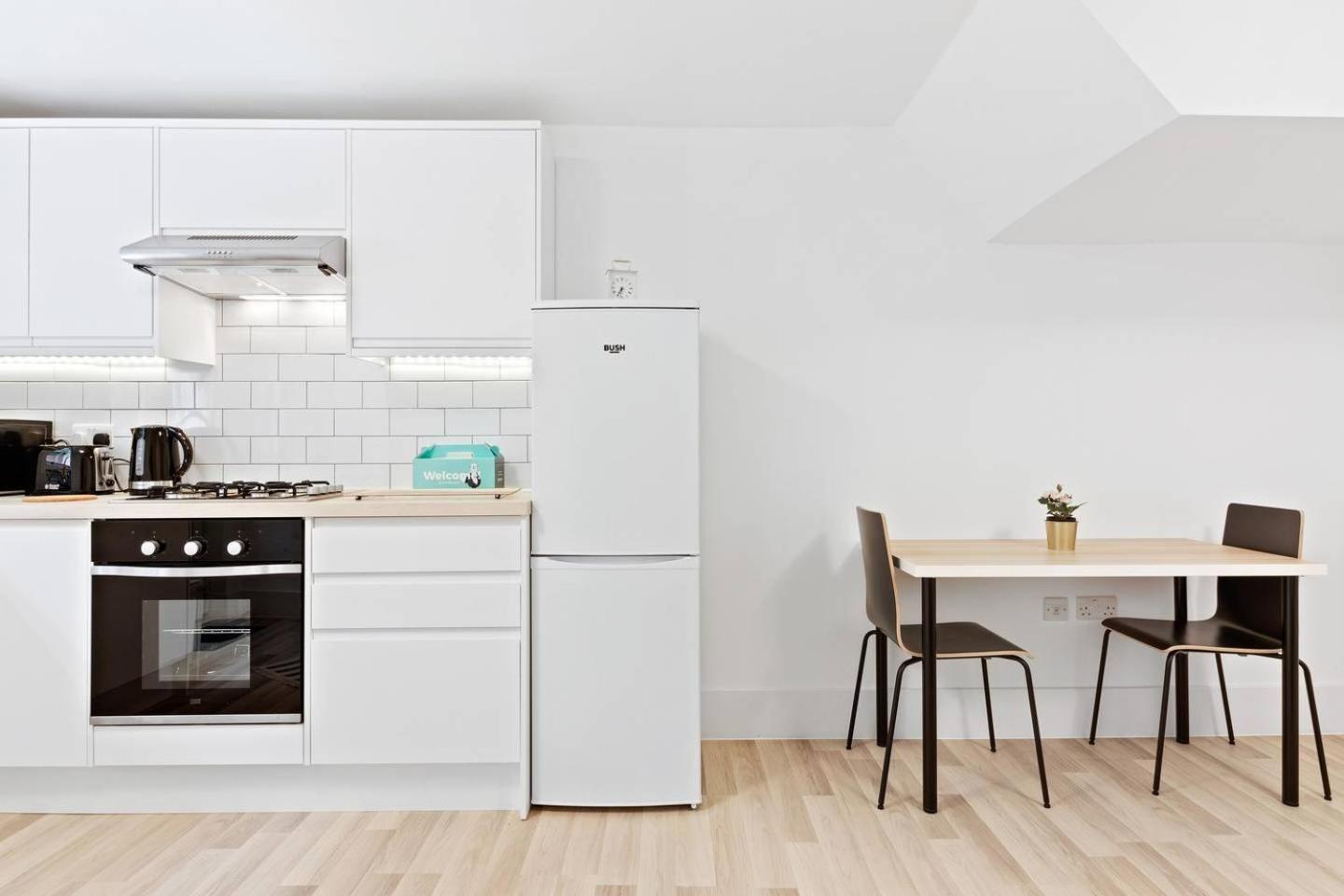Airy Spacious 1 Bedroom Aprtment With Garden In Brixton London Ngoại thất bức ảnh