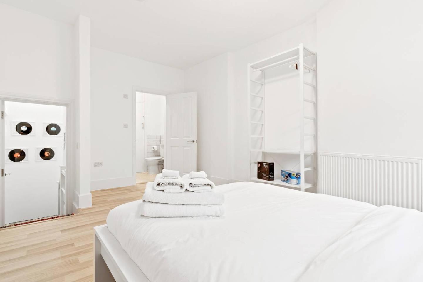 Airy Spacious 1 Bedroom Aprtment With Garden In Brixton London Ngoại thất bức ảnh